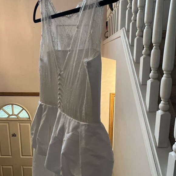 Only wore once - Picture 5 of 6